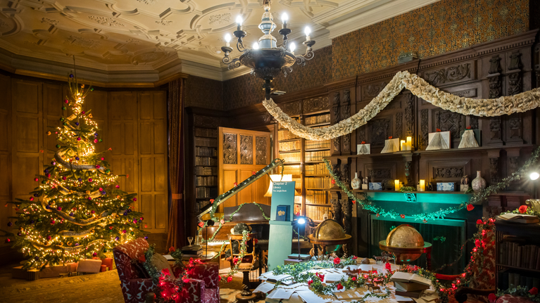 Scotney Castle, Kent, Christmas tree, The Jungle Book, library at Christmas, Christmas decorations, historic house